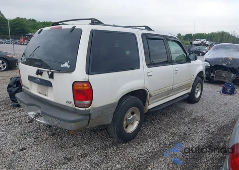 2000 Ford Explorer Xlt из США, поврежденный, VIN 1FMZU63P1YUB59536